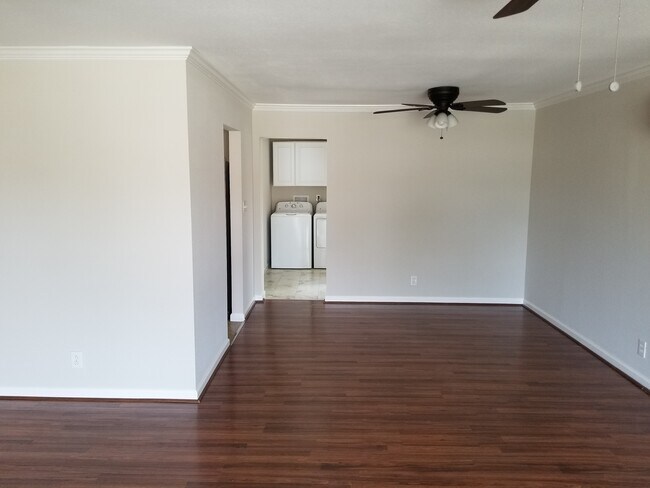 Building Photo - 14874 Acton Dr