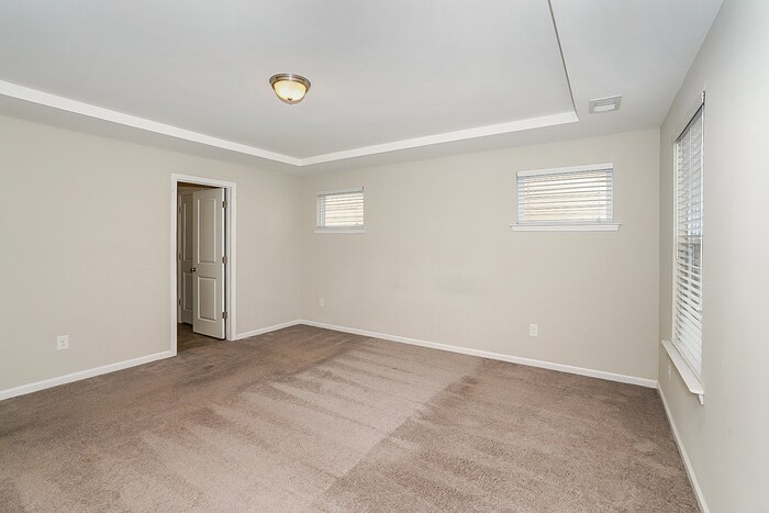 Building Photo - 142 Jeremiah Rd