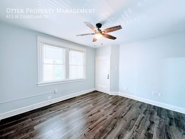 Building Photo - 613 W Courtland St