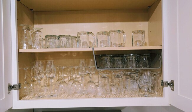 Building Photo - 469 Holt Rd NE