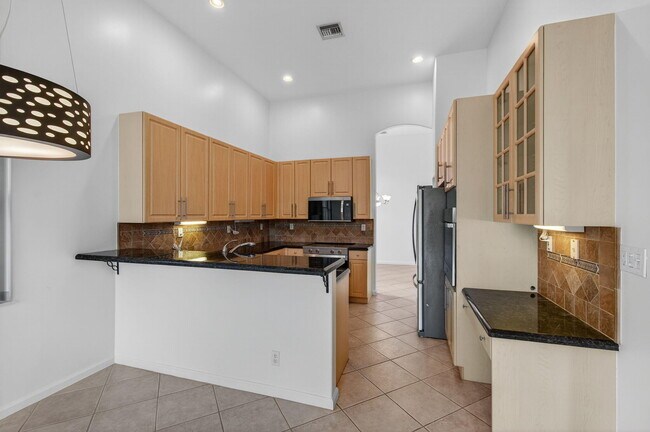 Building Photo - 7976 Monarch Ct