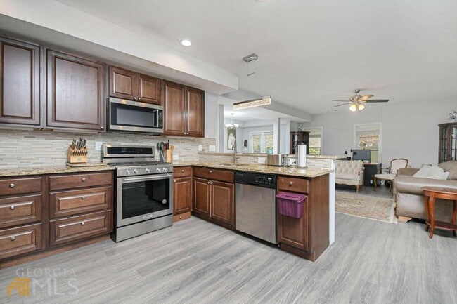 Building Photo - 1788 Buckhead Valley Ln NE
