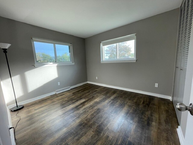 Building Photo - 627 Docs Ln