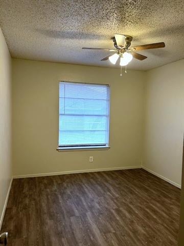 Building Photo - 308 Avenue E Ave