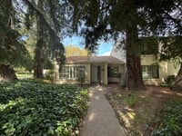 Building Photo - Two bedroom townhome | Located in Campus Commons
