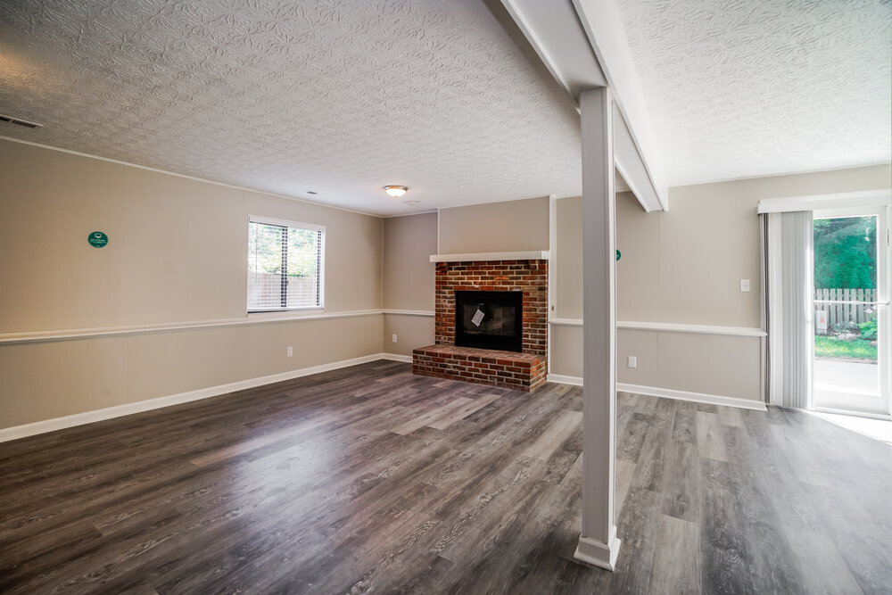 Building Photo - 1713 Willowpark Ct