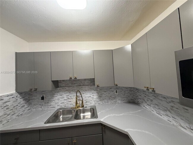 Building Photo - 2769 NW 58th Terrace