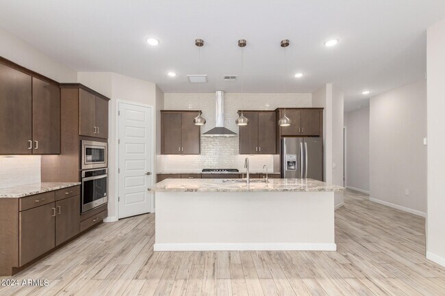 Building Photo - 17719 N 50th Way
