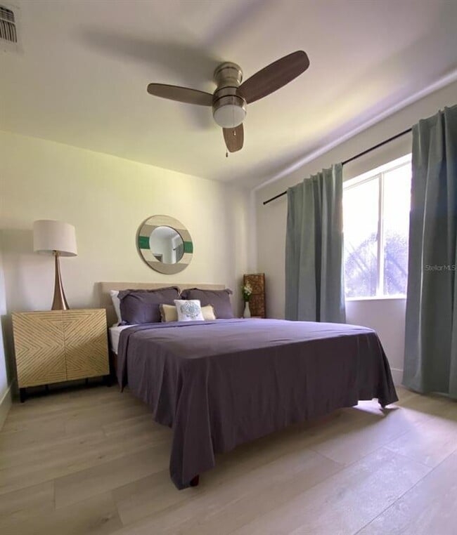 Building Photo - 415 Mapleway