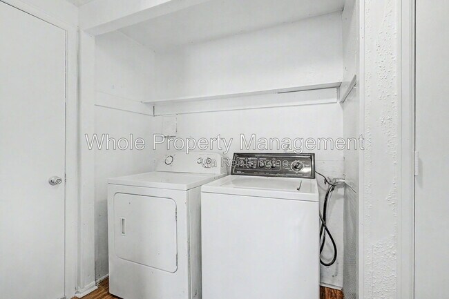 Building Photo - 5605 W 17th Ave