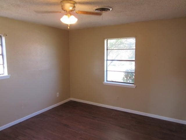Building Photo - 5333 Benbrook St
