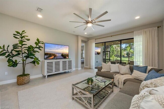 Building Photo - 13429 Coronado Dr