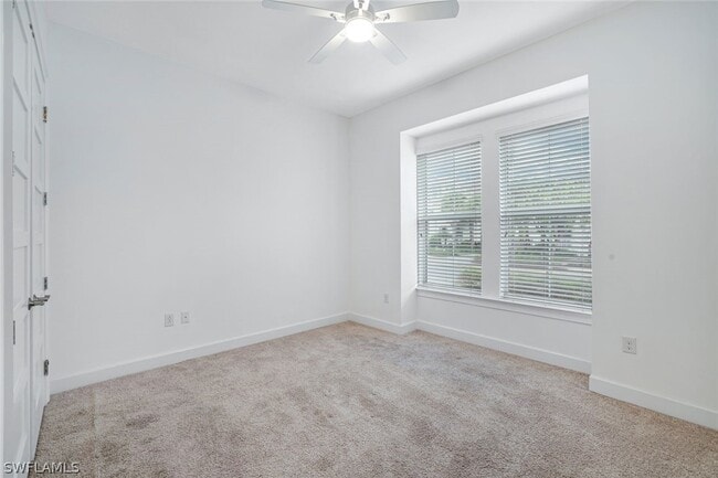 Building Photo - 6549 Dominica Dr