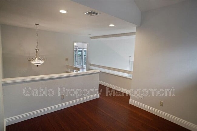 Building Photo - 23926 Arroyo Park Dr