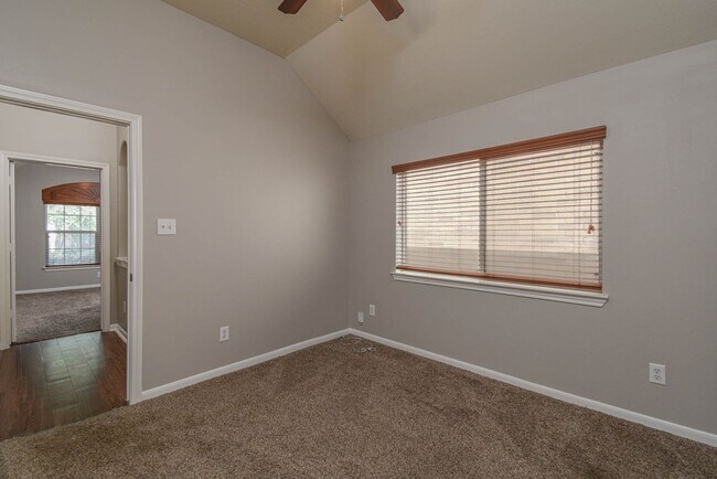 Building Photo - 13026 Echo Landing Dr