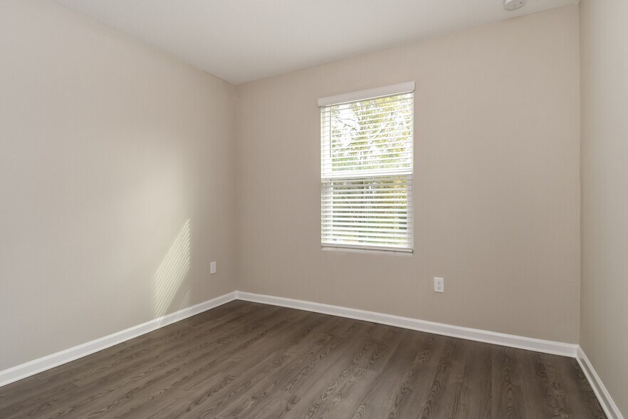 Building Photo - 12719 Camden Rd