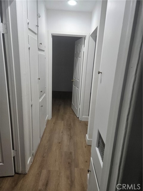 Building Photo - 1814 W Houston Ave