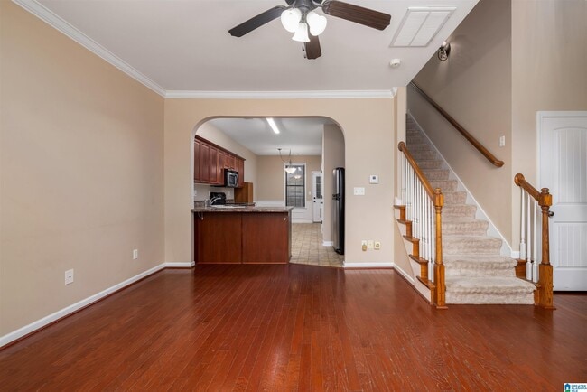 Building Photo - 2250 Ridgemont Dr