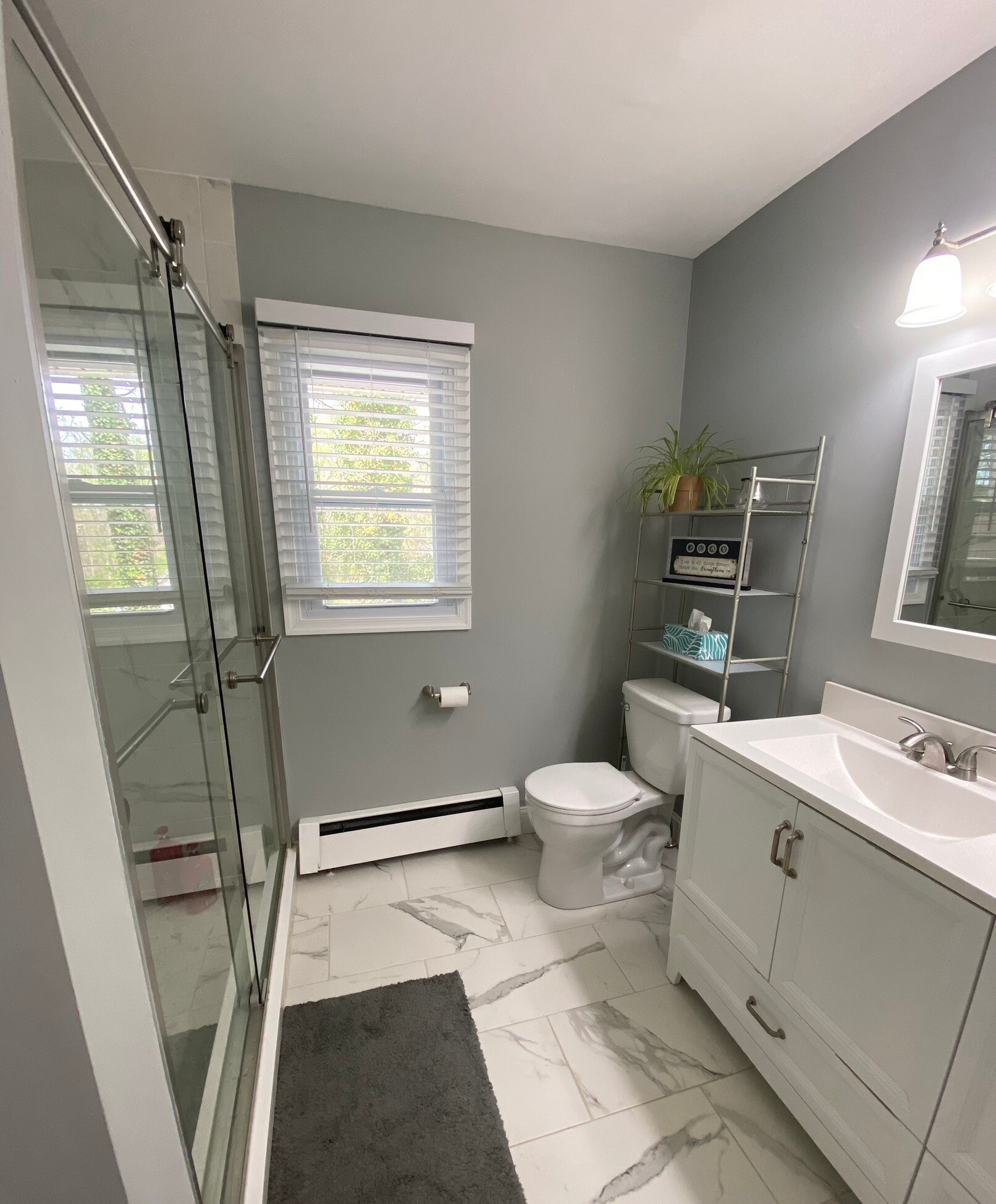 Master Bathroom - 3300 Decker Pl