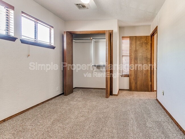 Building Photo - 3716 Summer Cloud Dr