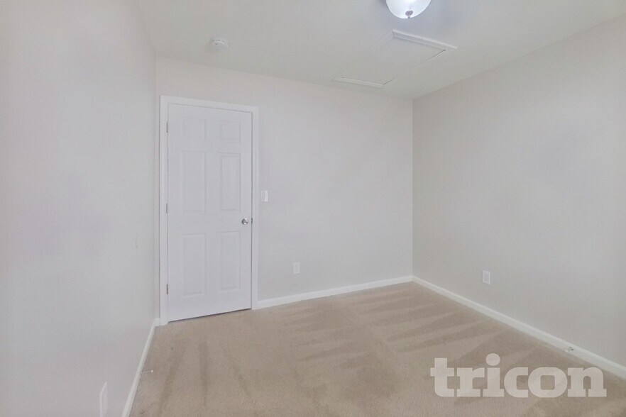 Building Photo - 1347 Braveheart Ln