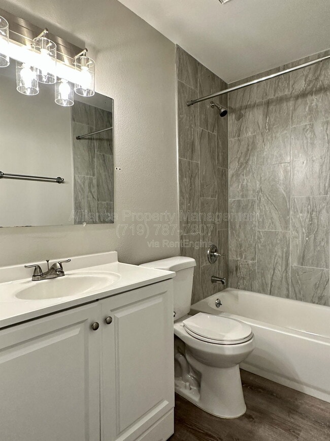 Building Photo - 2460 E Willamette Ave