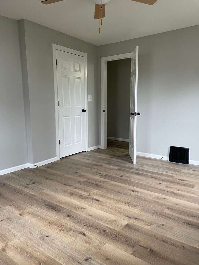 Building Photo - 3928 53rd St