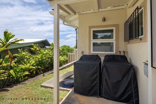 Building Photo - 1626 Hanai Loop