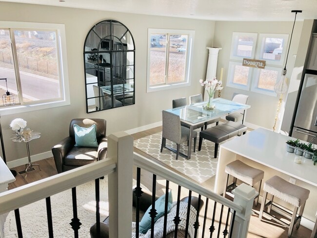 Building Photo - 1007 Leonard Ln