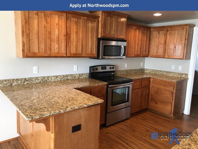 Building Photo - Welcome Home to this Beautiful 1982 Sq. Foot  4 bedroom, 2.5 bath house.