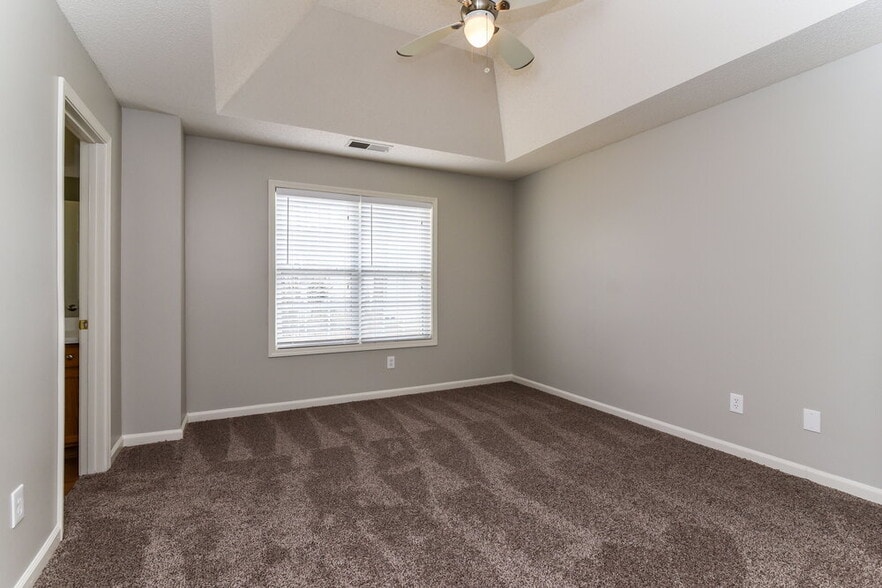 Building Photo - 4323 Chesapeake Trace