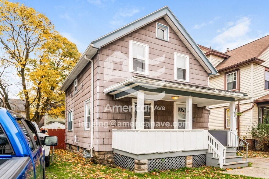Building Photo - 151 Mohawk St