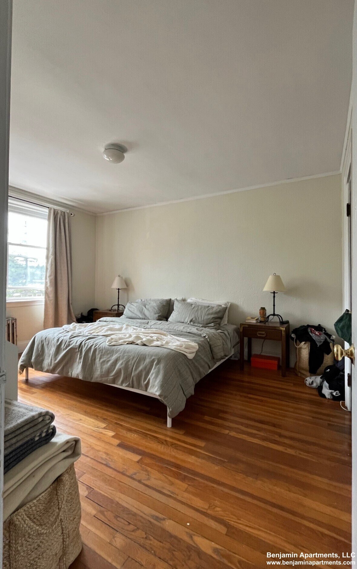 Building Photo - 1965 Commonwealth Ave