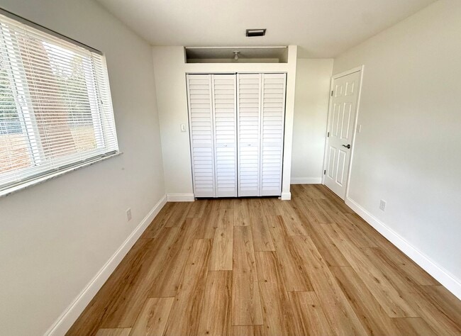 Building Photo - Beautifully Renovated 4-Bedroom Home with Large Backyard & 2-Car Garage