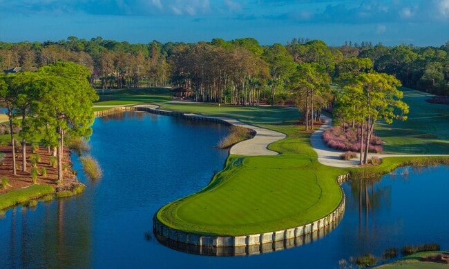 Building Photo - 301 S Seas Dr