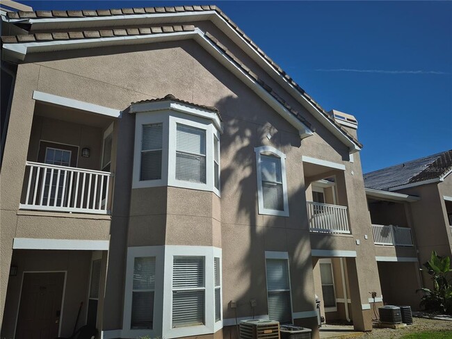 Building Photo - 18104 Villa Creek Dr