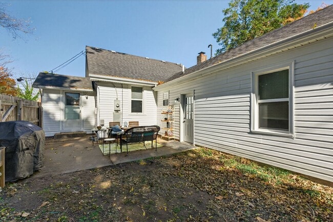 Building Photo - 777 Marvin Ave