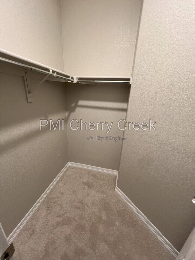 Building Photo - 9256 Kornbrust Dr