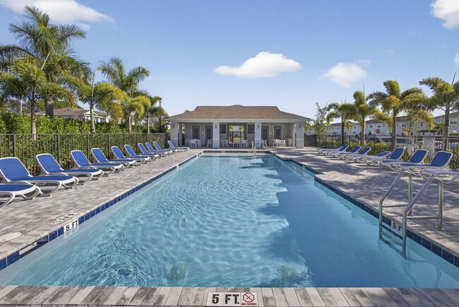 Building Photo - 846 SE grovebush Ln