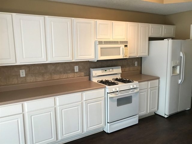 Building Photo - 3041 Andora Drive SW