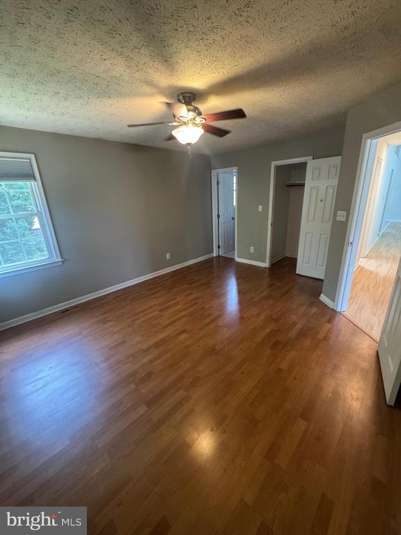 Building Photo - 74 Clarion Dr