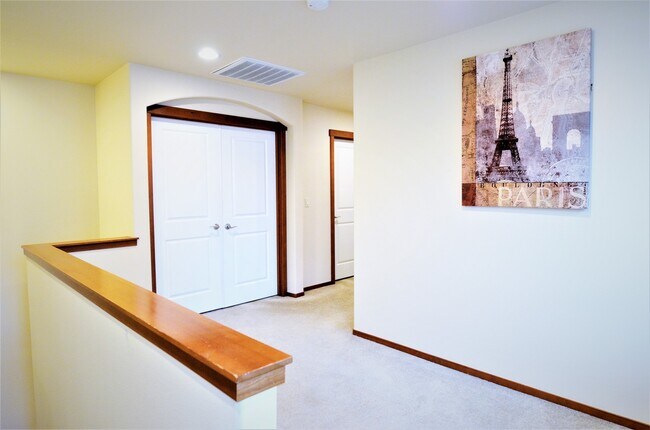 Building Photo - Spacious home with lots of natural light. ...