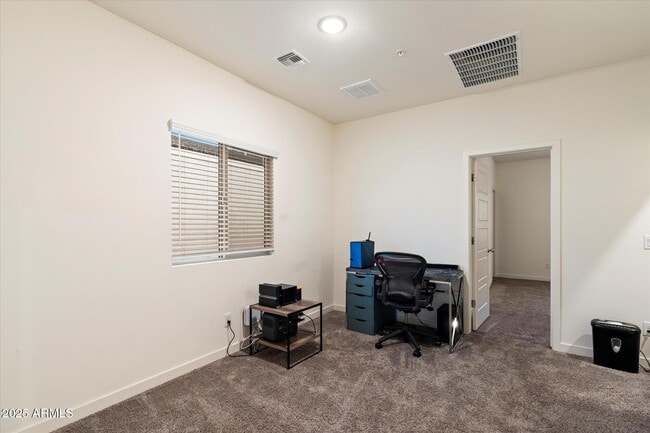 Building Photo - 2259 W Harmont Dr