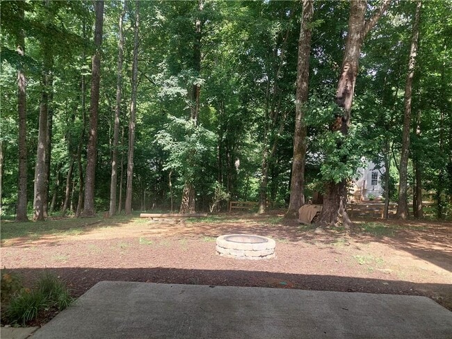 Building Photo - 3280 Peace Ln