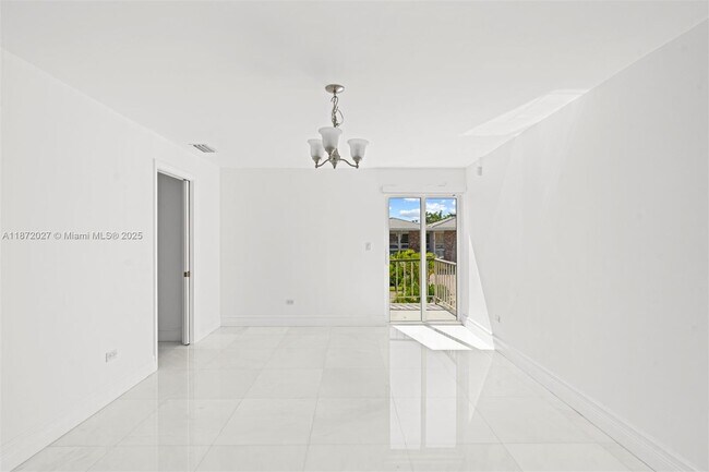 Building Photo - 6795-6793 Brookline Dr