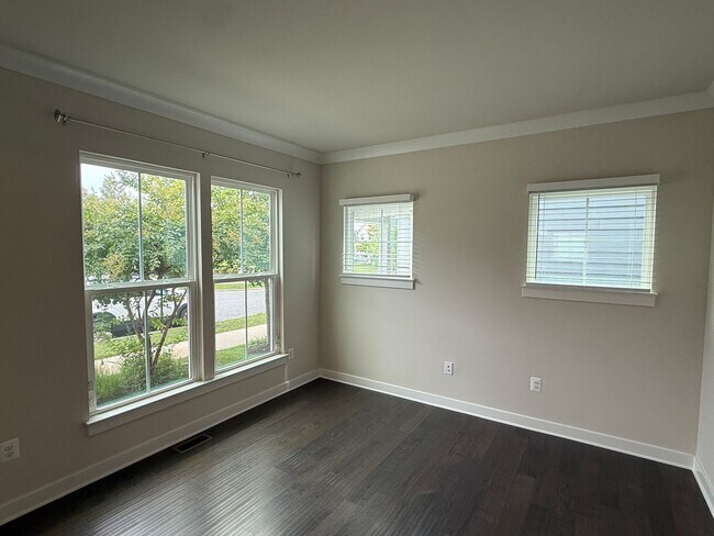 Building Photo - 506 Ladywell St