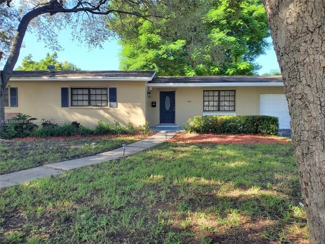 Building Photo - 9400 SW 180th St
