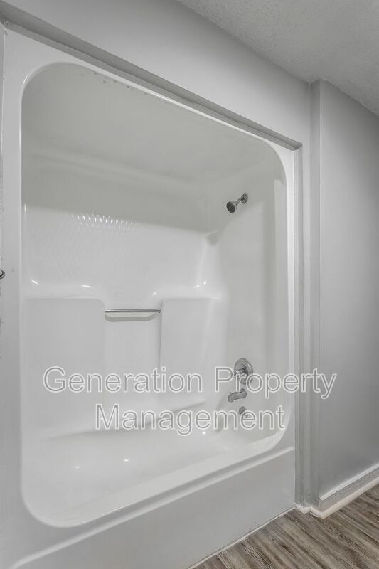 Building Photo - 112 Van Cleve St