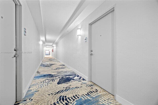 Building Photo - 3000 S Ocean Dr