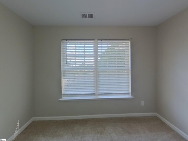 Building Photo - 296 Waxberry Ct